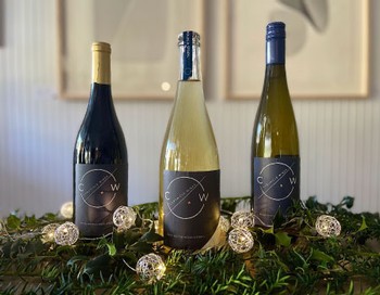 Chronicle Wines Gift Set